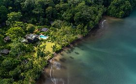 Playa Cativo Lodge
